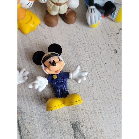 Mickey Mouse diver job variety Disney racer mechanic toy figure set - Picture 4 of 10